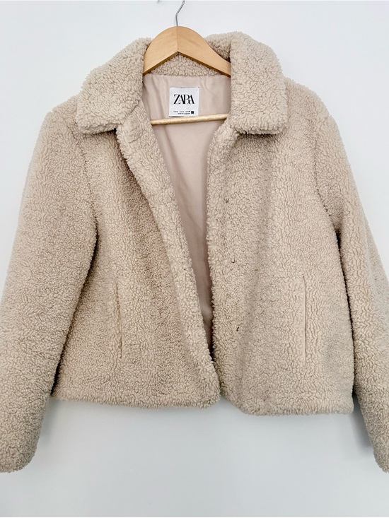 Zara Jackets & Blazers - Zara Beige Teddy Jacket - Plush Sherpa Coat